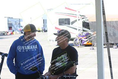 media/Jan-15-2026-Racers Edge (Thu) [[dfebeb70ab]]/1-Around the Pits-Track Walk/